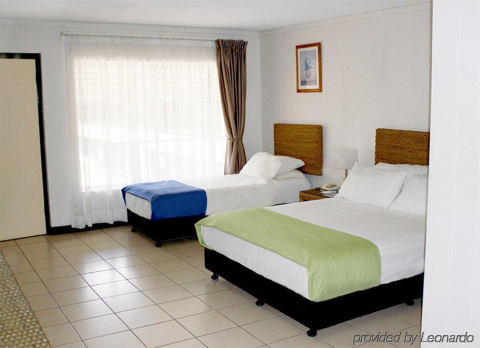 Pine Tree Motel Катерін Номер фото